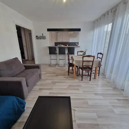 Aux Portes De Paris Appartement